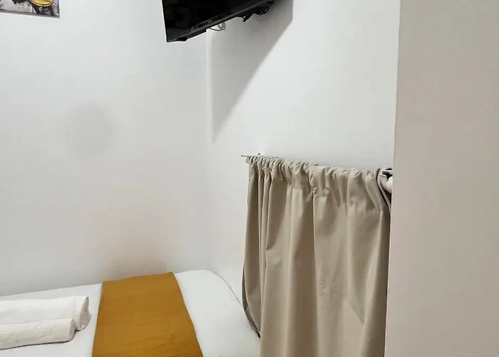 Δωμάτια σε οικογενειακή κατοικία Quartos - Luciano Cordeiro 3 Andar Lisboa