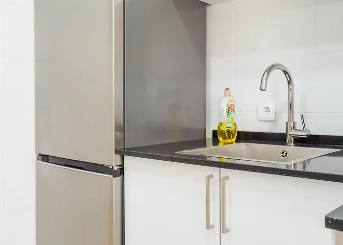 Quartos - Luciano Cordeiro 3 Andar Δωμάτια σε οικογενειακή κατοικία *