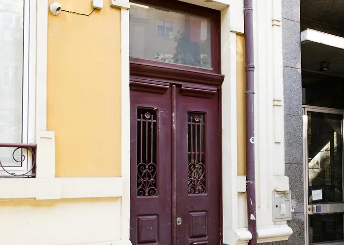 Quartos - Luciano Cordeiro 3 Andar Lisboa